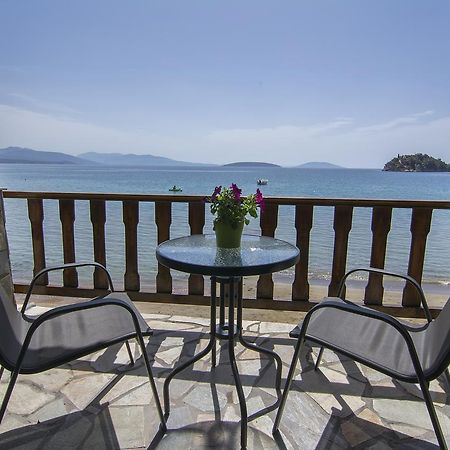 Poseidon Apartments Toló Kültér fotó