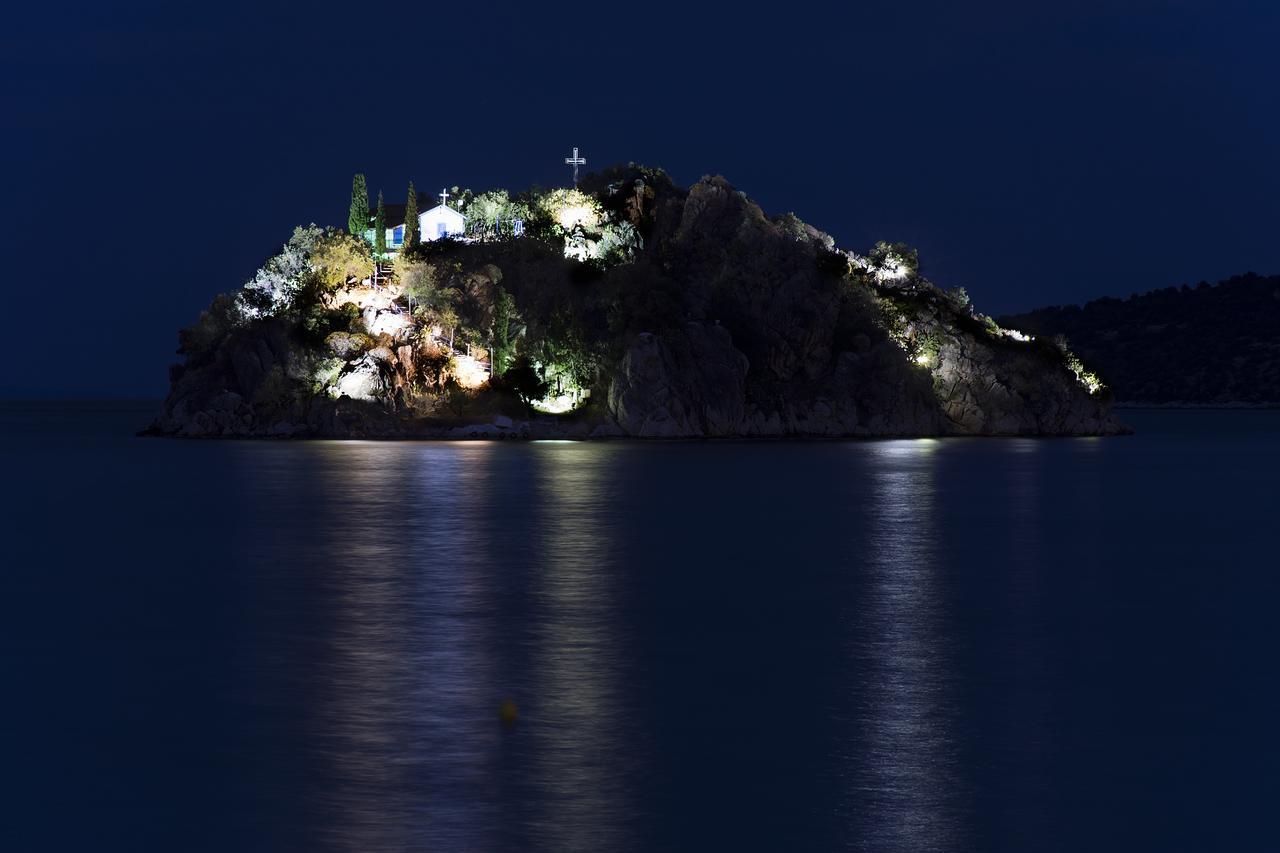Poseidon Apartments Toló Kültér fotó