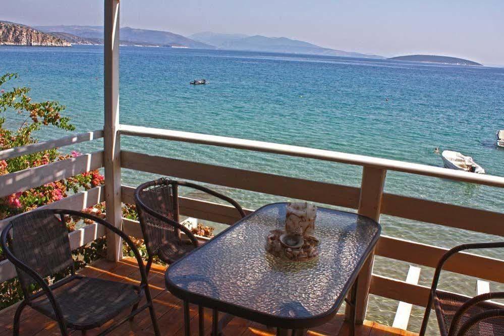 Poseidon Apartments Toló Kültér fotó
