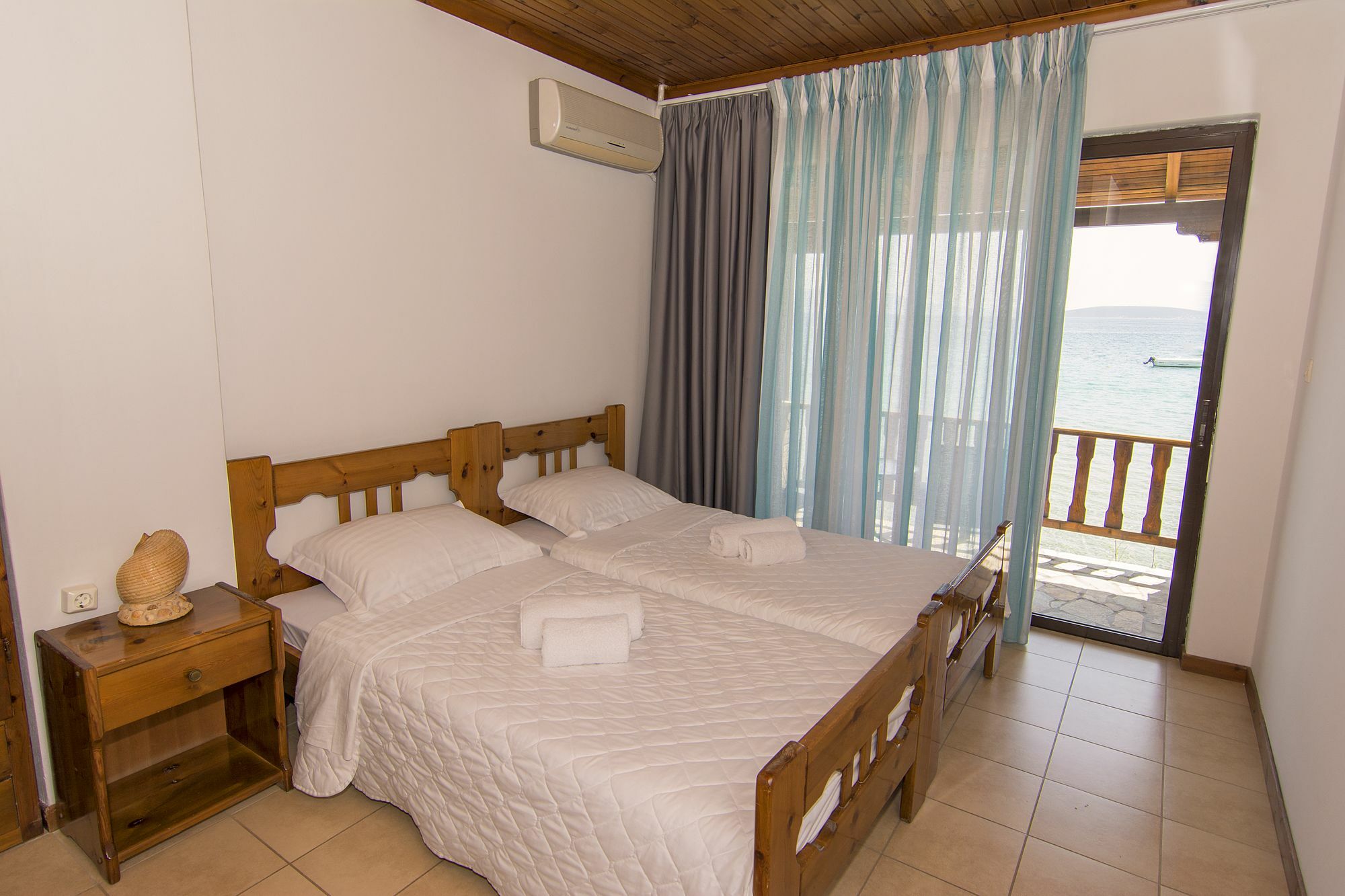 Poseidon Apartments Toló Kültér fotó