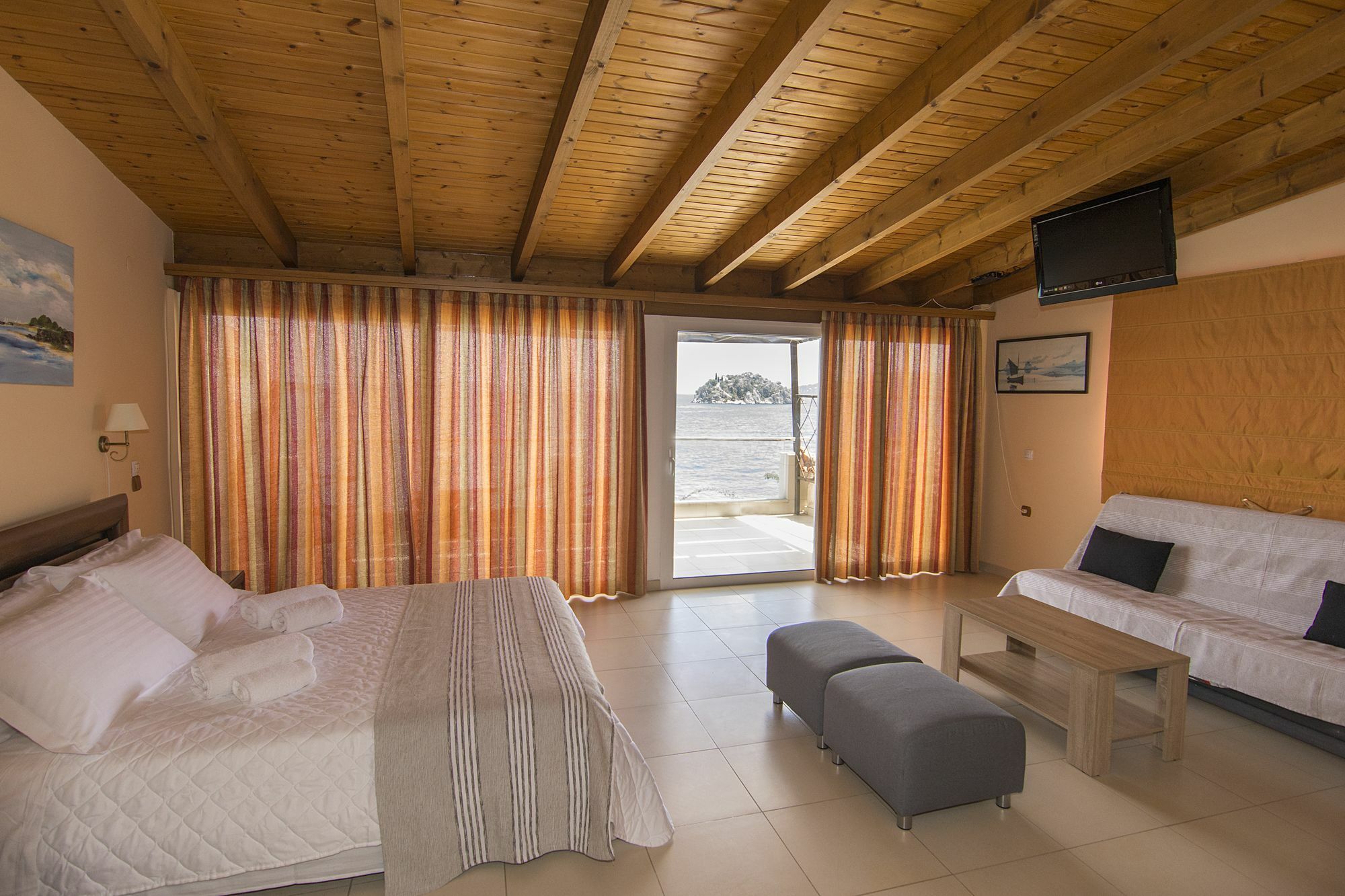 Poseidon Apartments Toló Kültér fotó