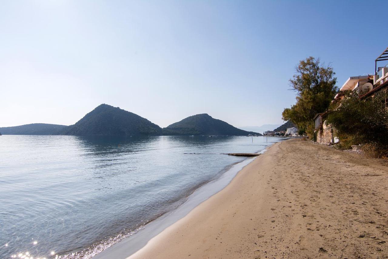 Poseidon Apartments Toló Kültér fotó