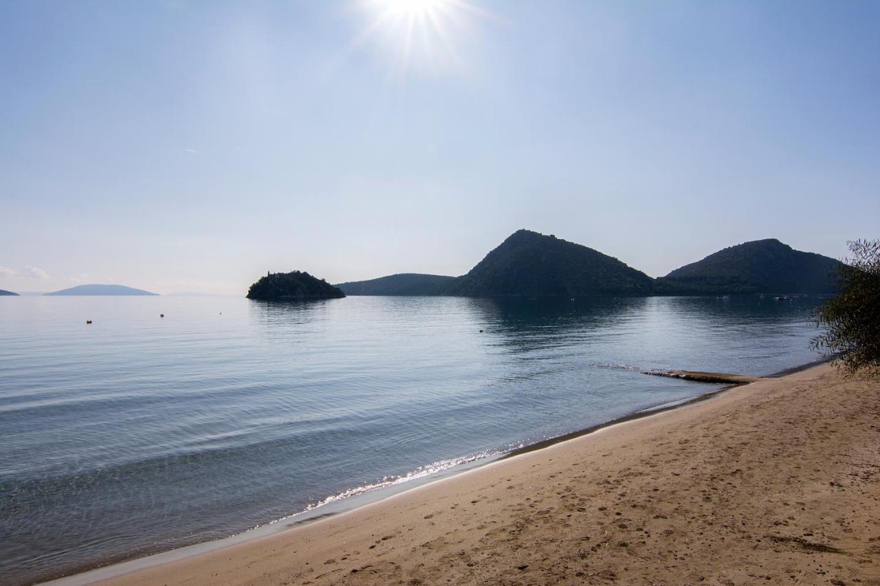 Poseidon Apartments Toló Kültér fotó